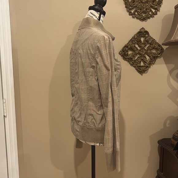 πππ Buckle lightweight zipper jacket Sz M - Picture 6 of 12